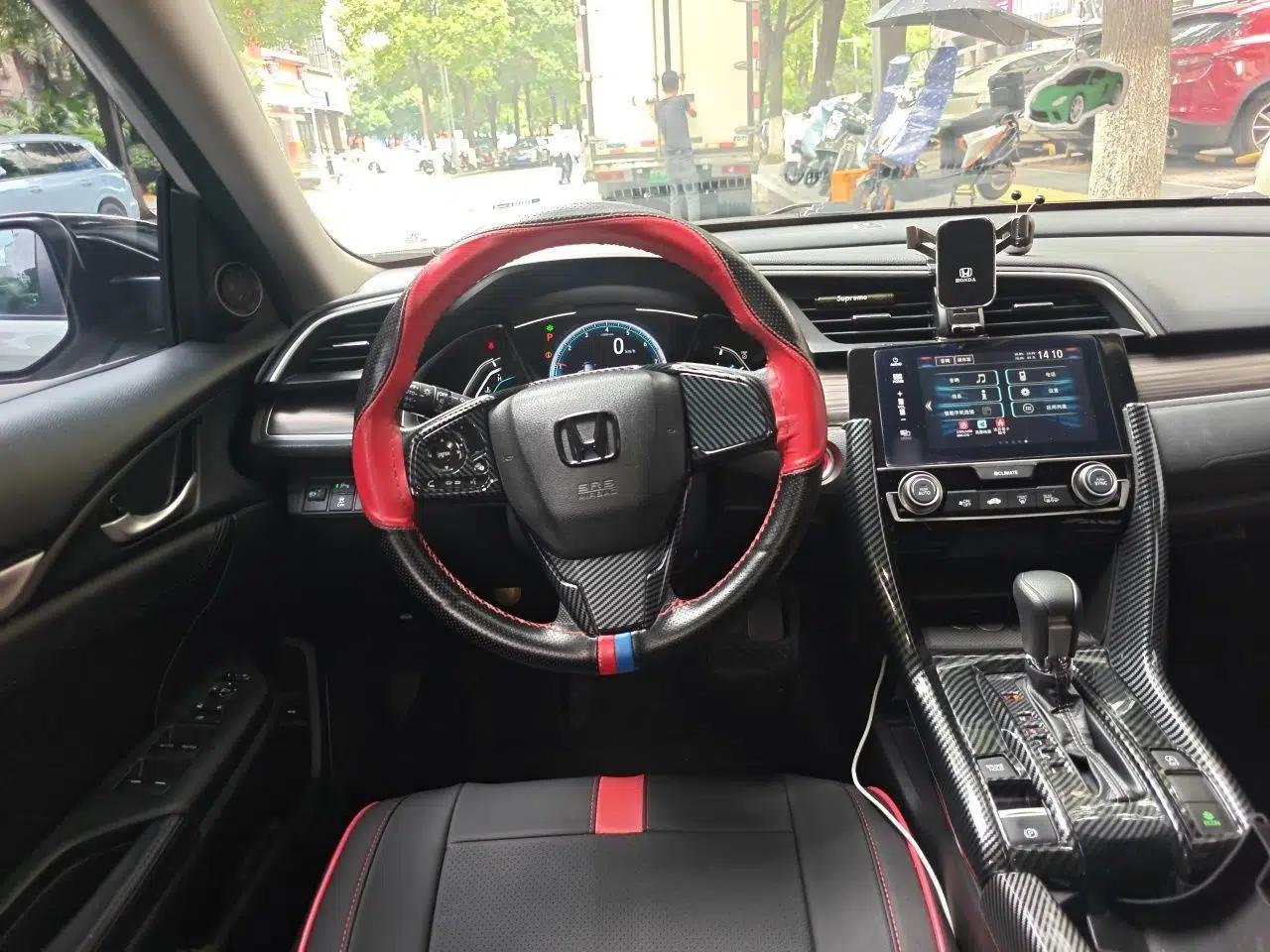Honda Civic 2019 220TURBO CVT Dynamic Edition China VI — миниатюра 10