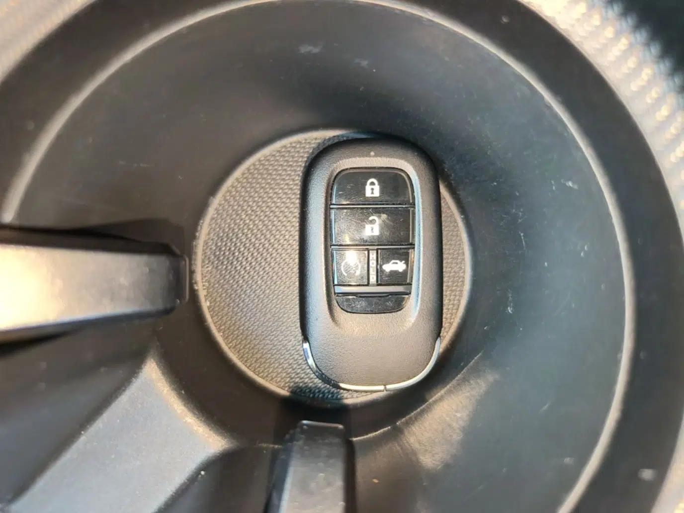 Honda Civic 2023 240TURBO CVT Dynamic Edition — миниатюра 28