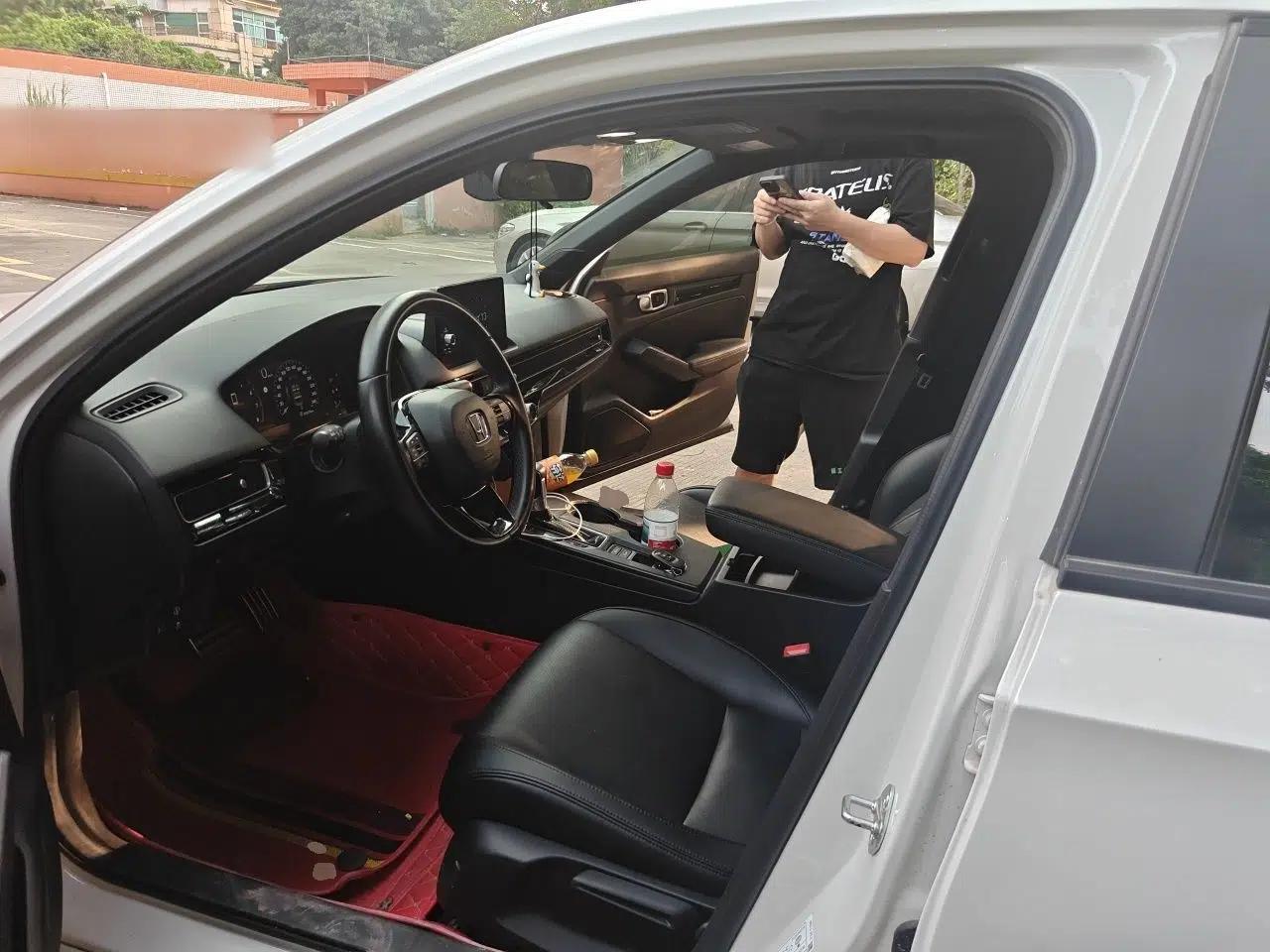Honda Civic 2022 240TURBO CVT Dynamic Edition — миниатюра 15