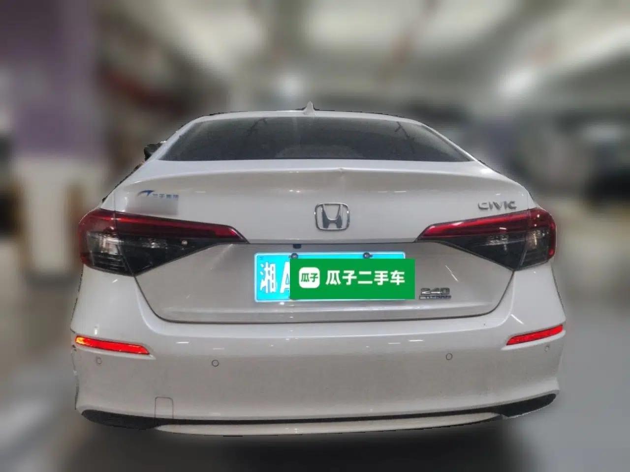 Honda Civic 2022 240TURBO CVT Dynamic Control Version — миниатюра 3