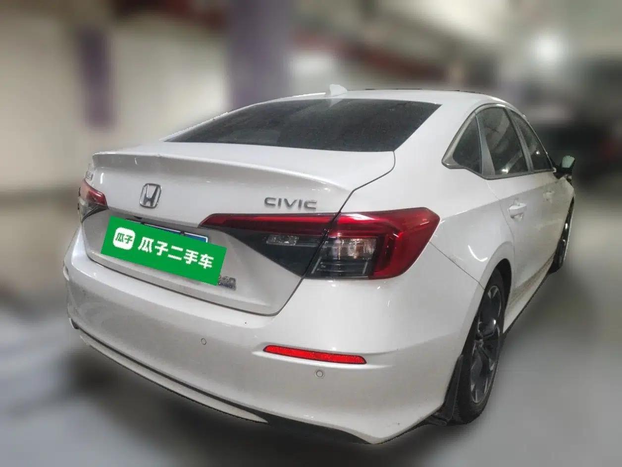 Honda Civic 2022 240TURBO CVT Dynamic Control Version — миниатюра 4
