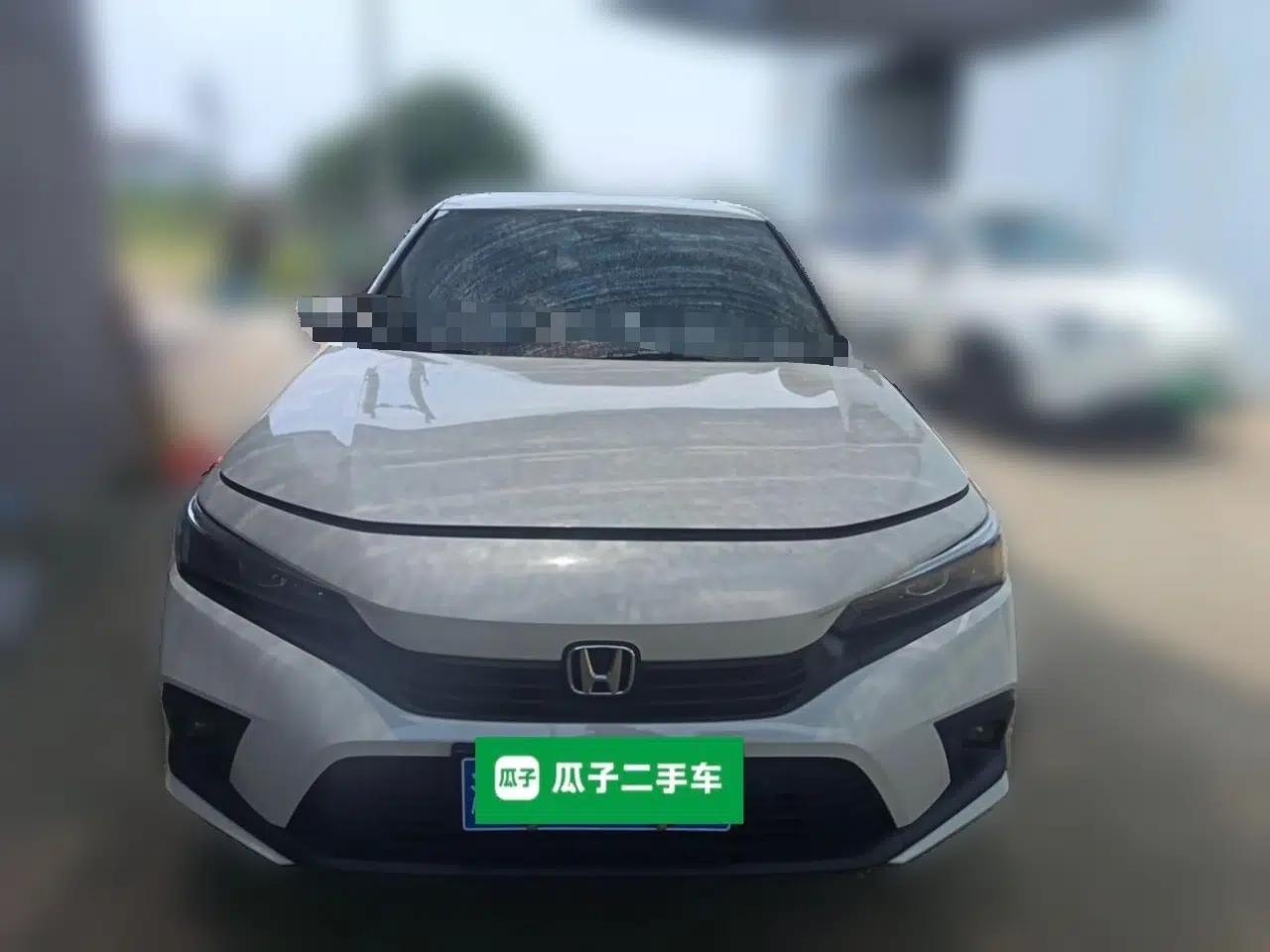 Honda Civic 2023 240TURBO CVT Dynamic Edition — миниатюра 2