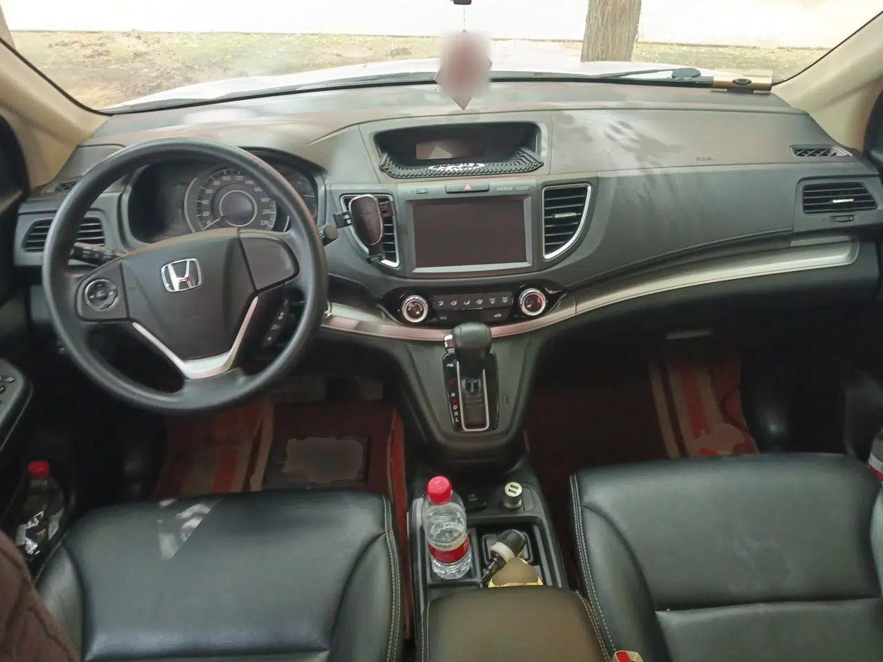 Honda CR-V 2016 2.0L two-wheel drive Urban Edition — миниатюра 9