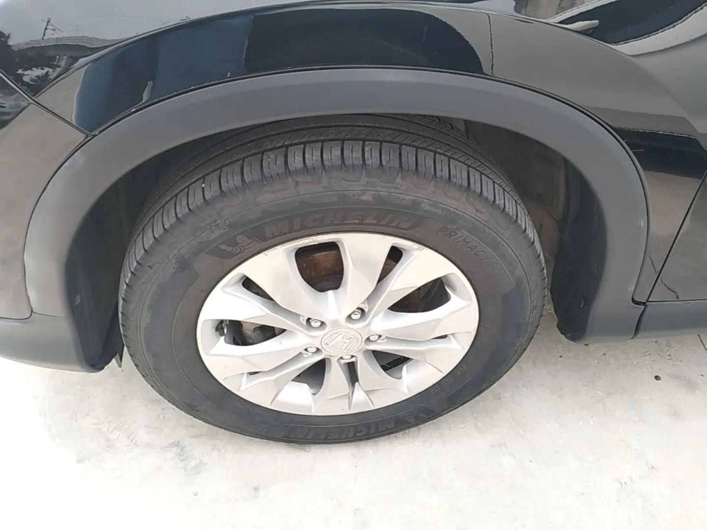 Honda CR-V 2013 2.4L four-wheel drive luxury version — миниатюра 10