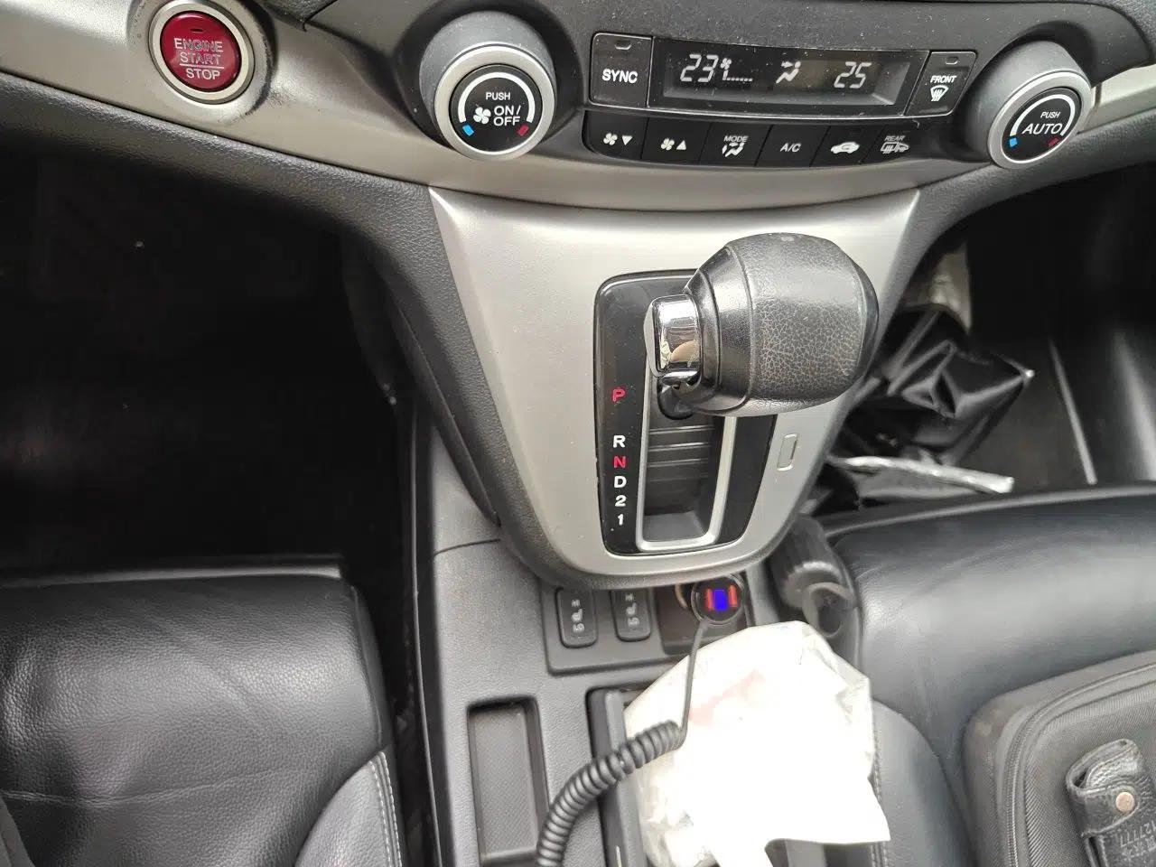 Honda CR-V 2012 2.4L four-wheel drive luxury version — миниатюра 14