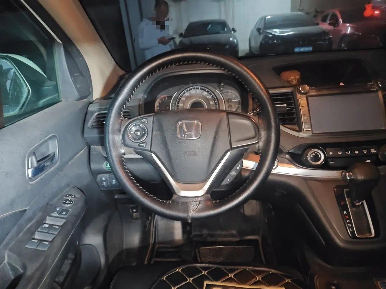 Honda CR-V 2015 2.0L two-wheel drive Fashion Edition — миниатюра 10