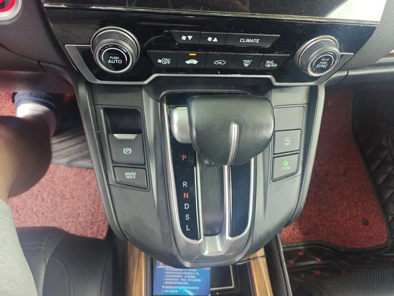 Honda CR-V 2017 240TURBO CVT Front-Wheel Drive Fashion Edition — миниатюра 14