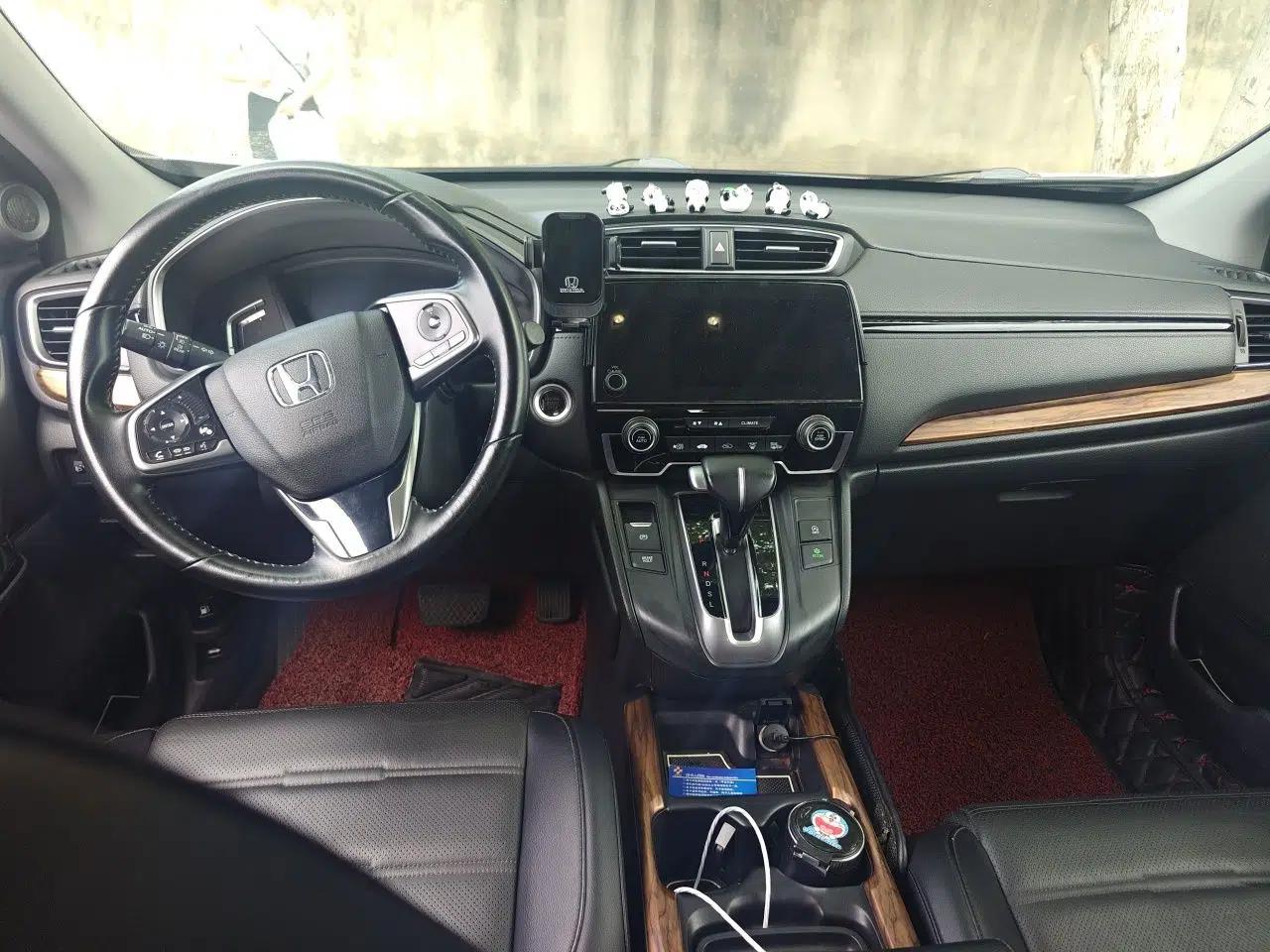 Honda CR-V 2017 240TURBO CVT Front-Wheel Drive Fashion Edition — миниатюра 9