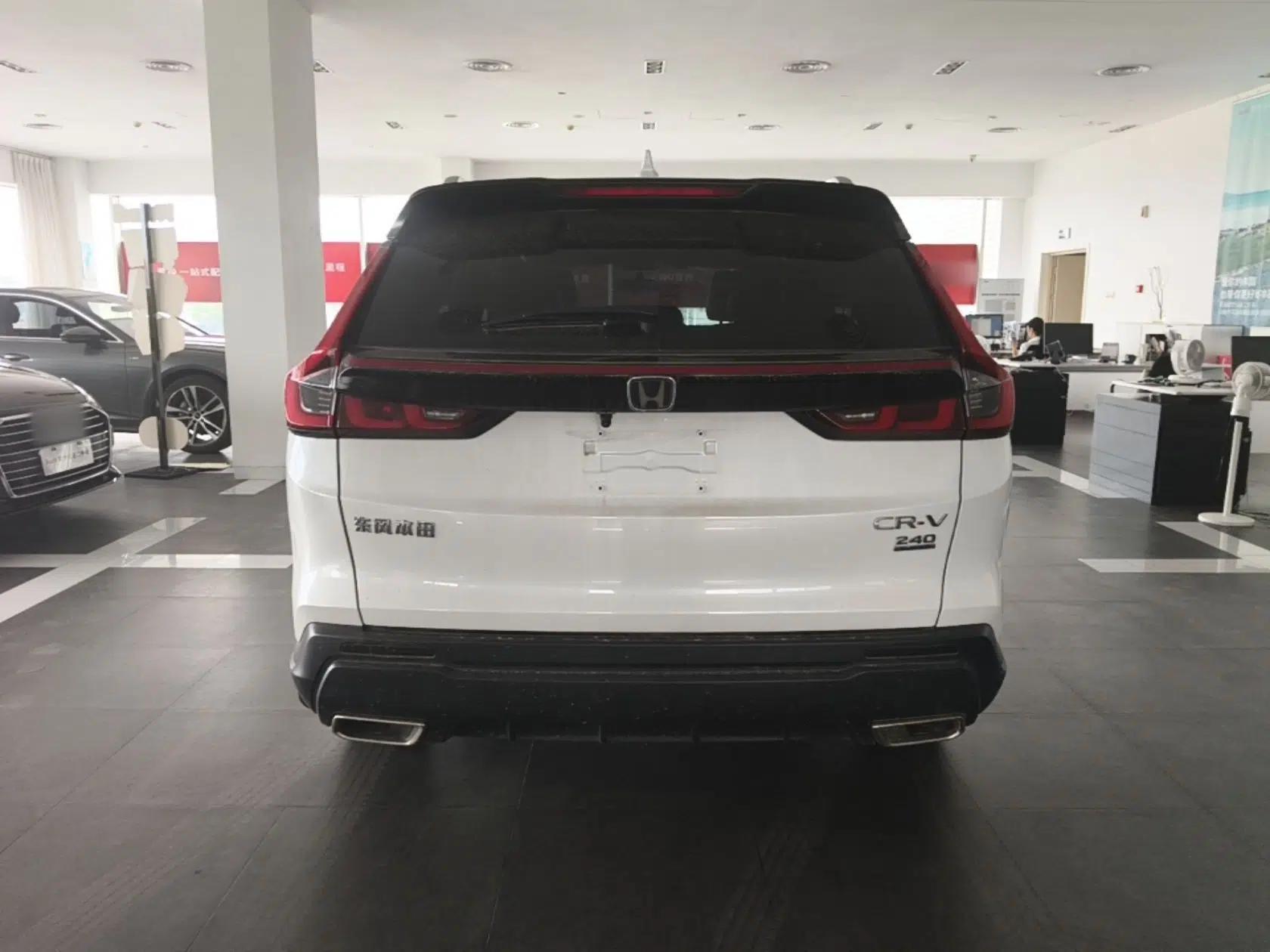 Honda CR-V 2023 240TURBO Two-Wheel Drive Active Version 5 Seats — миниатюра 5