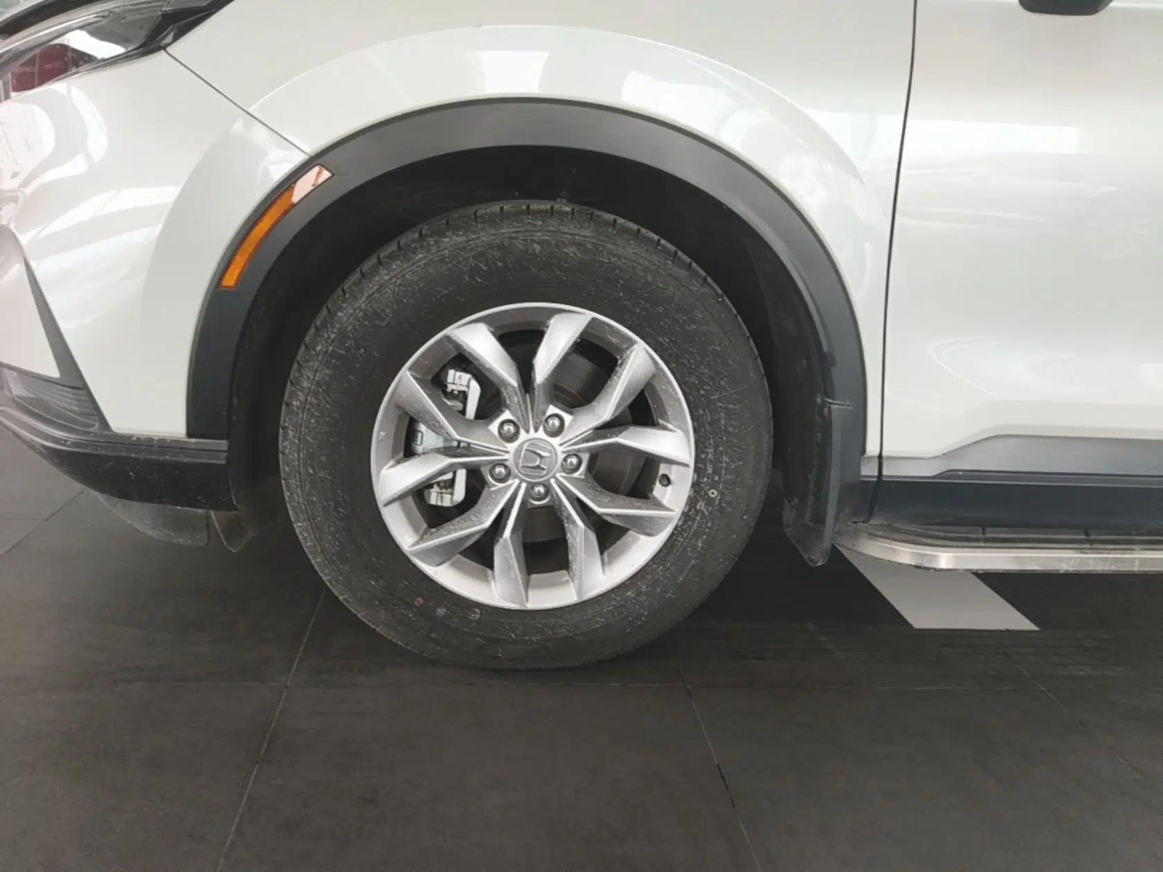 Honda CR-V 2023 240TURBO Two-Wheel Drive Active Version 5 Seats — миниатюра 10
