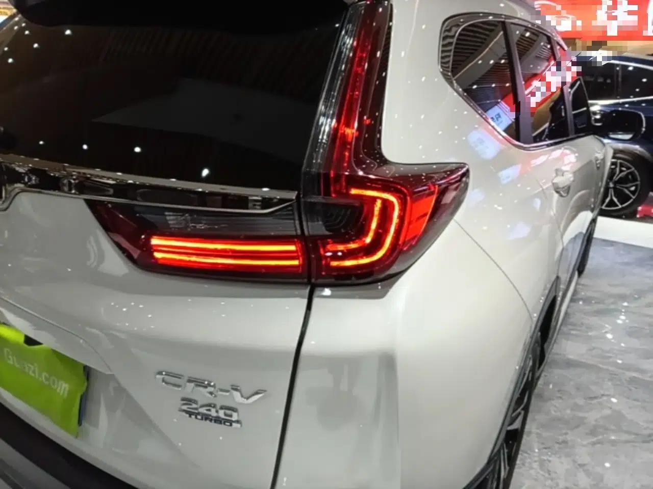 Honda CR-V 2021 240TURBO CVT Two-Wheel Drive Urban Edition — миниатюра 9