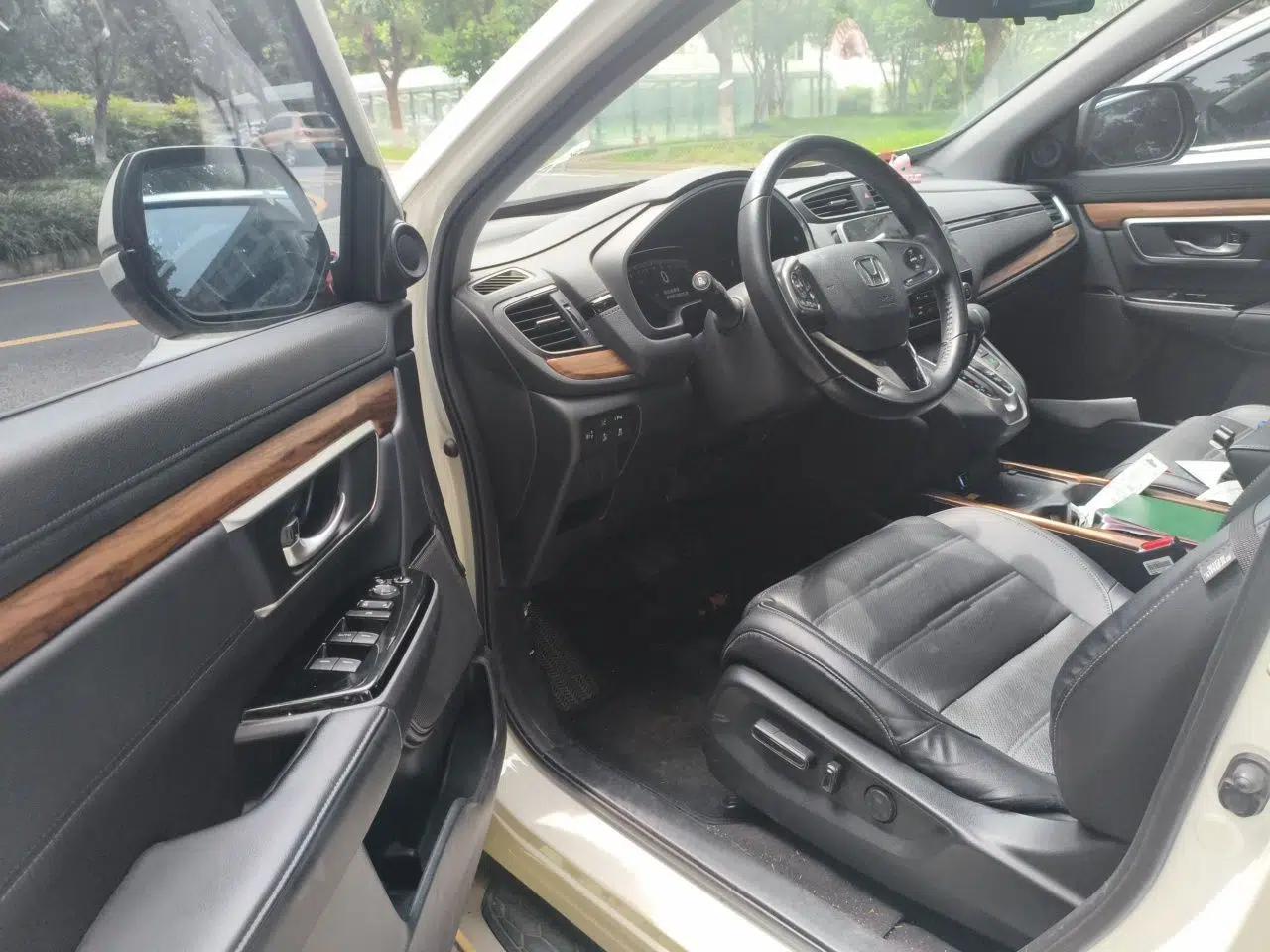 Honda CR-V 2021 240TURBO CVT 2WD Fashion Edition — миниатюра 16