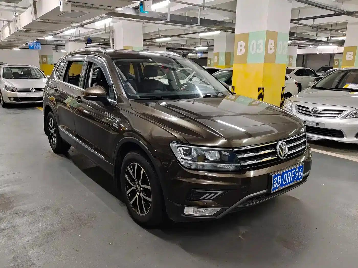 Tiguan L 2017 330TSI Automatic 2WD Comfort Edition — миниатюра 3