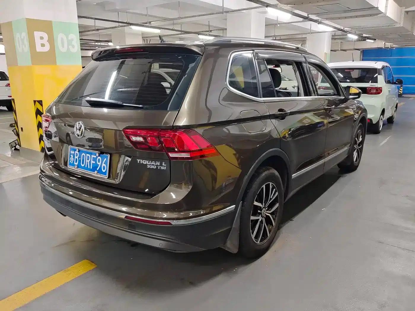 Tiguan L 2017 330TSI Automatic 2WD Comfort Edition — миниатюра 6