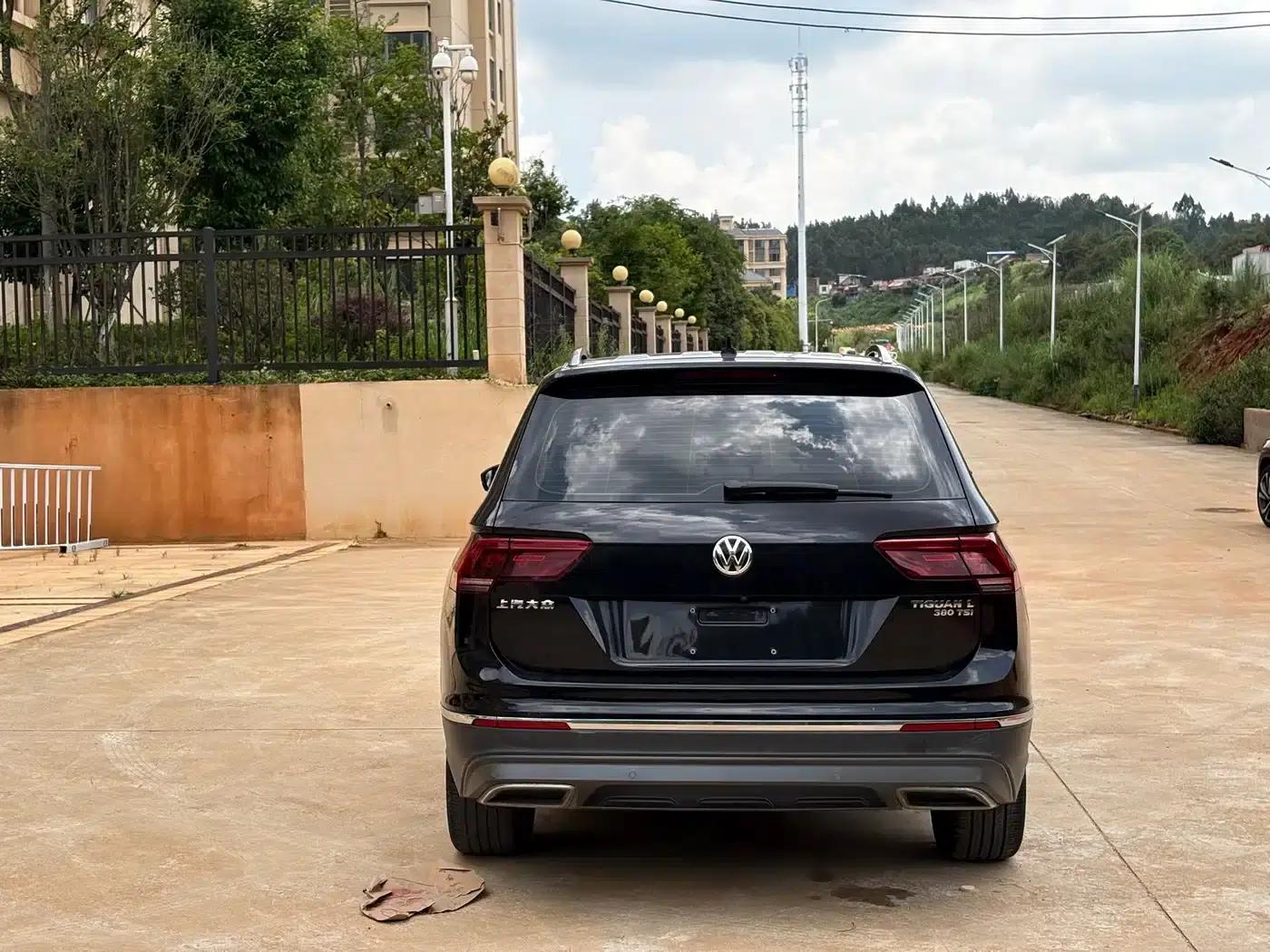 Tiguan L 2018 380TSI Automatic 4WD Luxury Edition — миниатюра 10