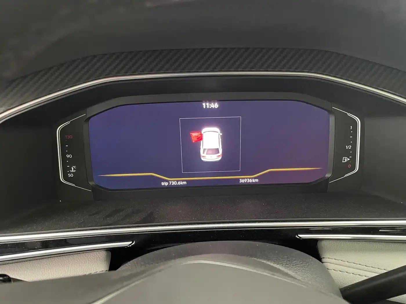 Tiguan L 2022 330TSI Automatic 2WD R-Line Premium Edition — миниатюра 4