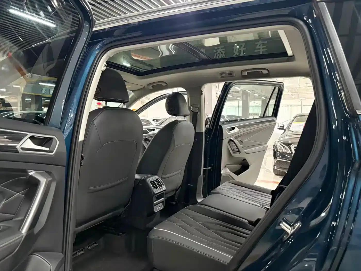Tiguan L 2023 280TSI Automatic 2WD Trendy Limited Edition — миниатюра 6