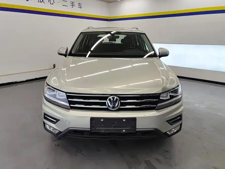 Tiguan L 2019 330TSI Automatic 2WD Smart Luxury Edition (China VI Emission Standard) — миниатюра 2