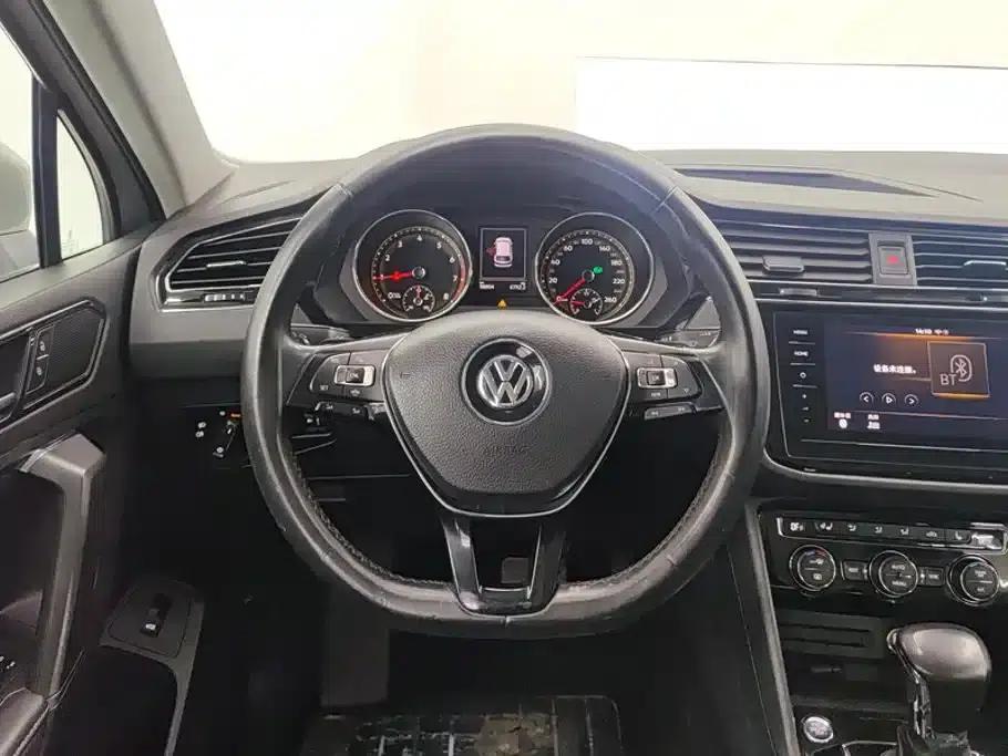 Tiguan L 2019 330TSI Automatic 2WD Smart Luxury Edition (China VI Emission Standard) — миниатюра 15