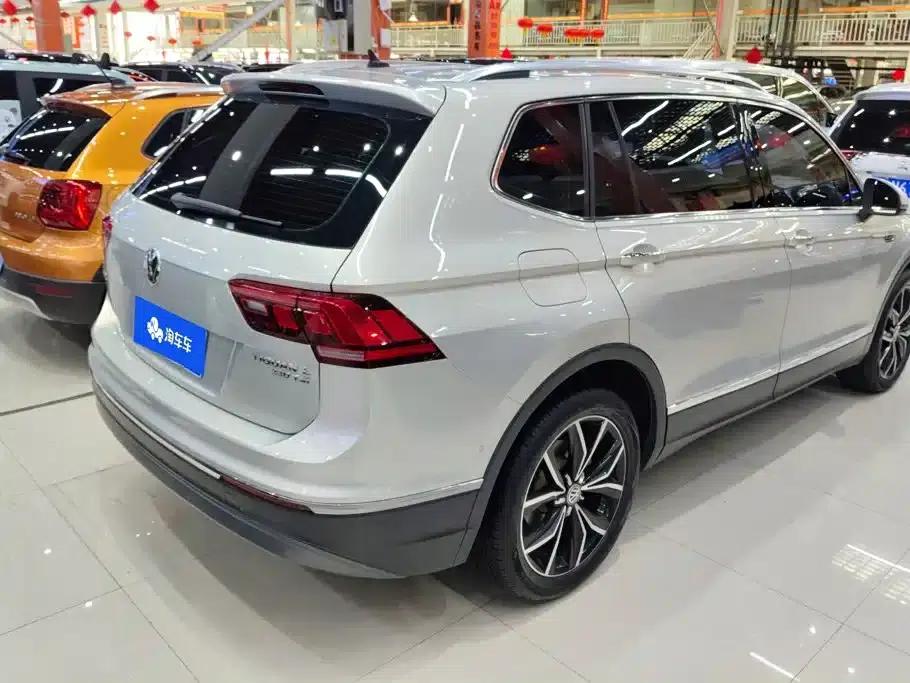 Tiguan L 2019 330TSI Automatic 2WD Smart Luxury Edition (National V Emission Standard) — миниатюра 3