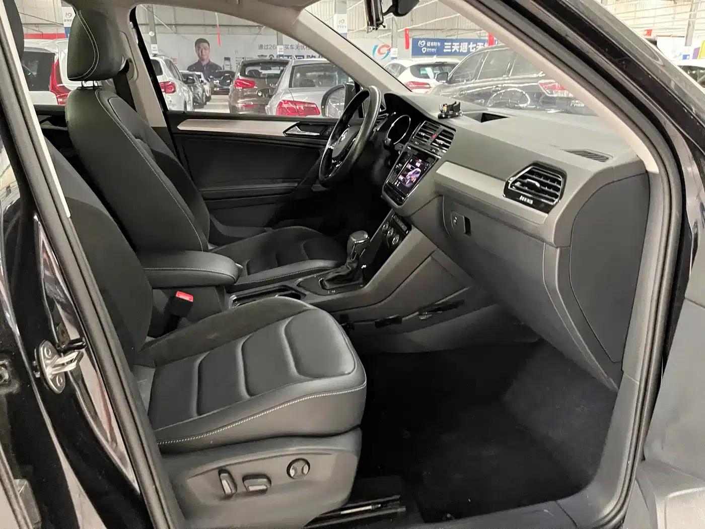 Tiguan L 2019 330TSI Automatic 2WD Panoramic Comfort Edition (China VI Emission Standard) — миниатюра 11