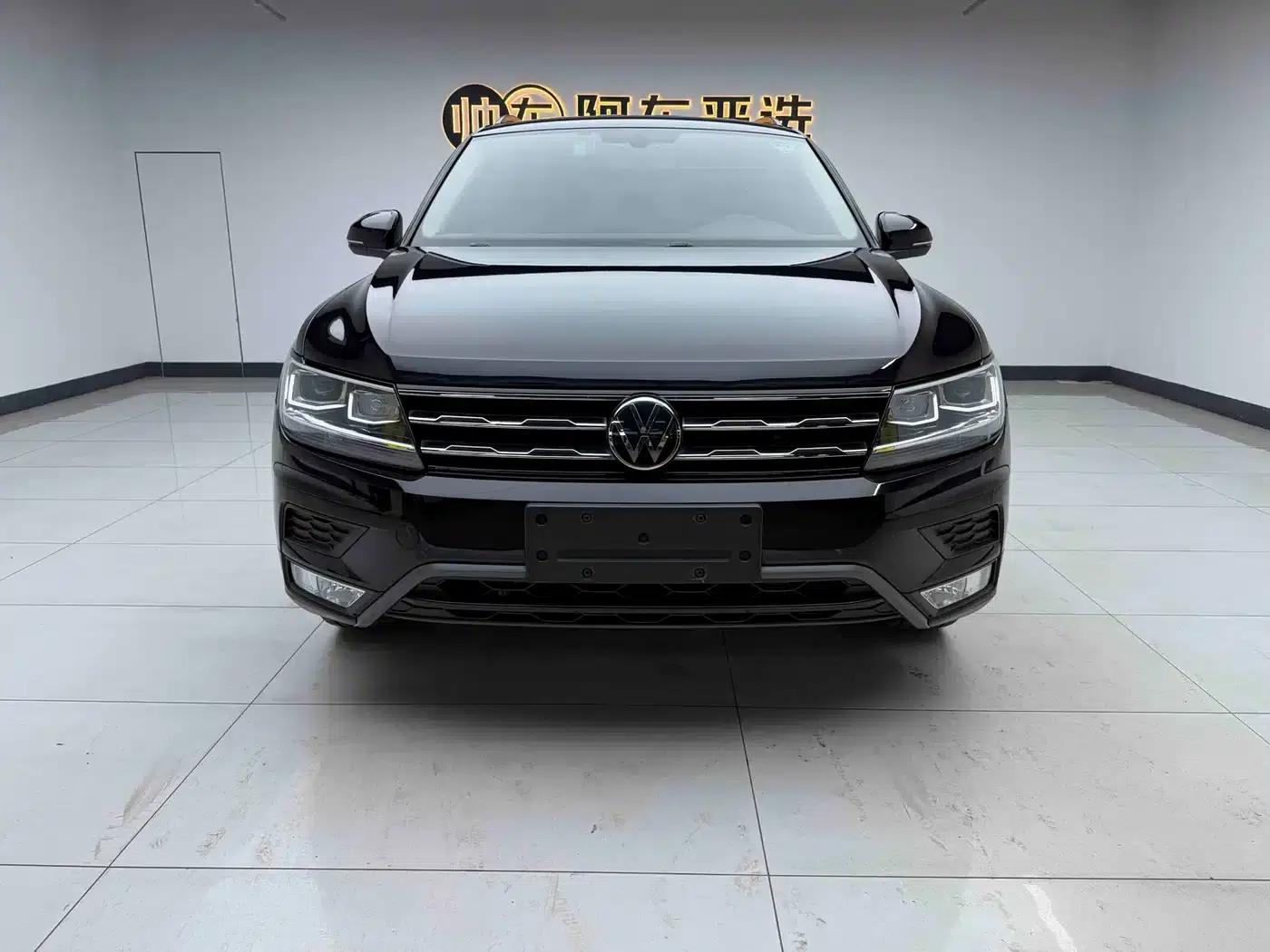 Tiguan L 2021 280TSI Automatic 2WD Smart Edition — миниатюра 1