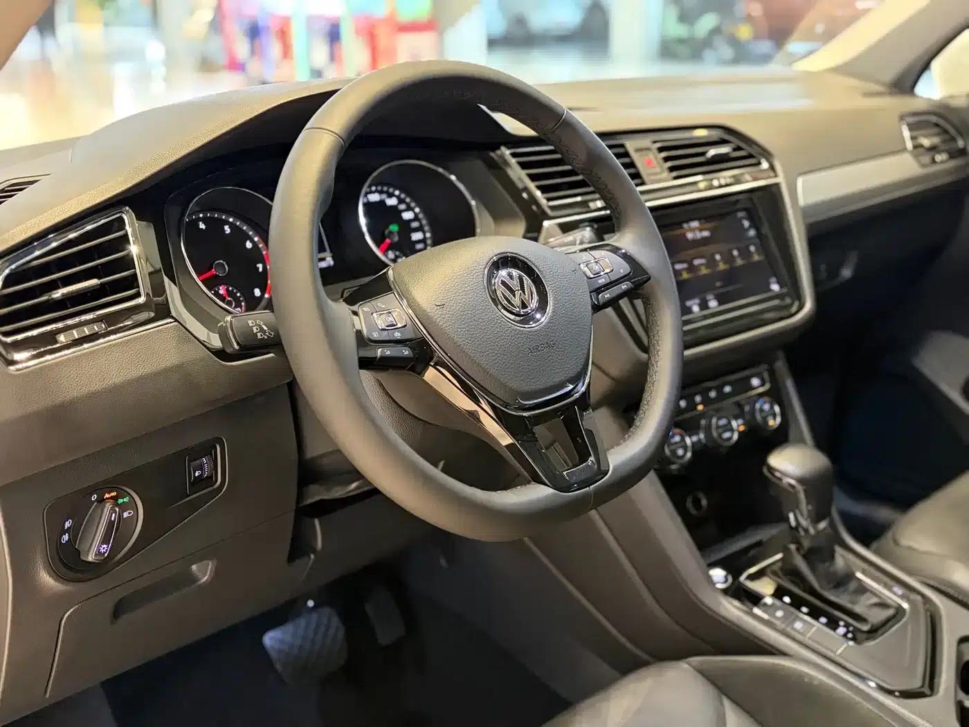 Tiguan L 2019 330TSI Automatic 2WD Panoramic Comfort Edition (China VI Emission Standard) — миниатюра 8