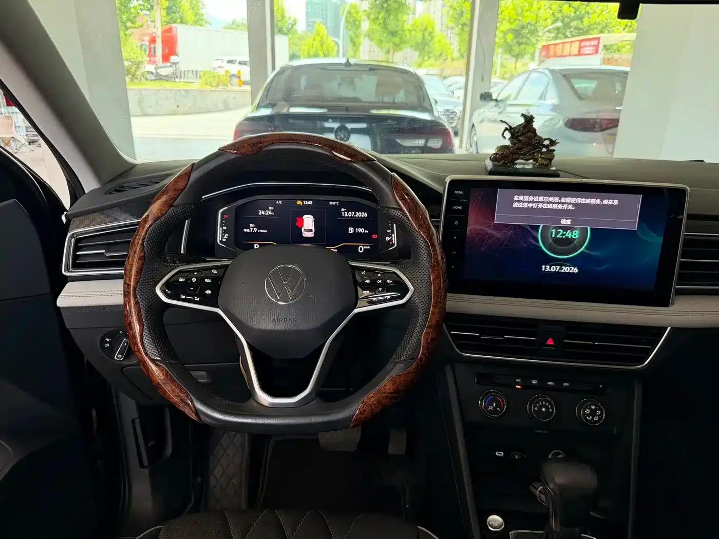 Tiguan L 2023 280TSI Automatic 2WD Trendy Limited Edition — миниатюра 8
