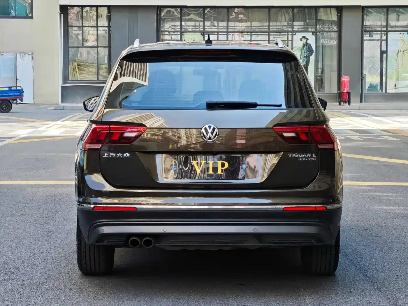 Tiguan L 2018 330TSI Automatic 2WD Luxury Edition — миниатюра 8