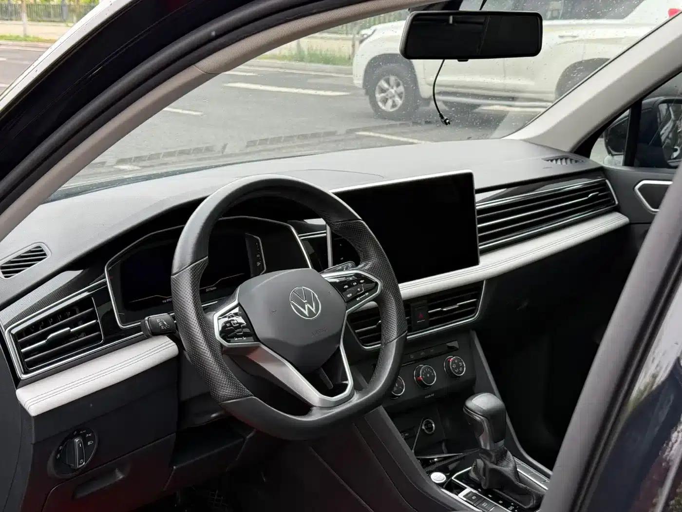 Tiguan L 2023 280TSI Automatic 2WD Trendy Limited Edition — миниатюра 7