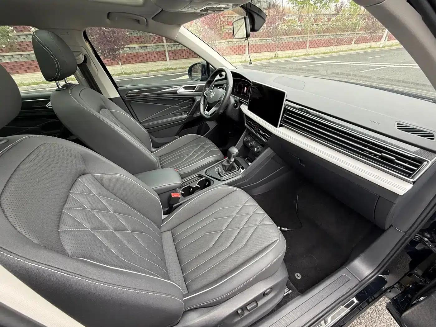 Tiguan L 2023 280TSI Automatic 2WD Trendy Limited Edition — миниатюра 10