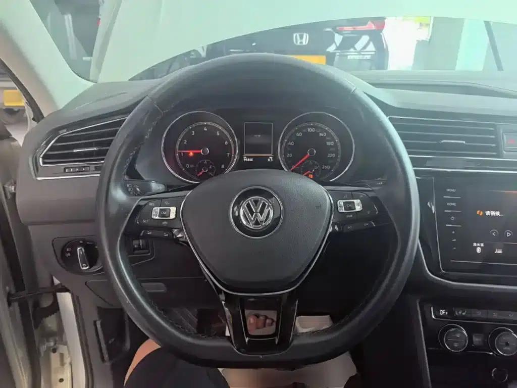 Tiguan L 2020 330TSI Automatic 2WD Smart Luxury Edition (China VI Emission Standard) — миниатюра 11