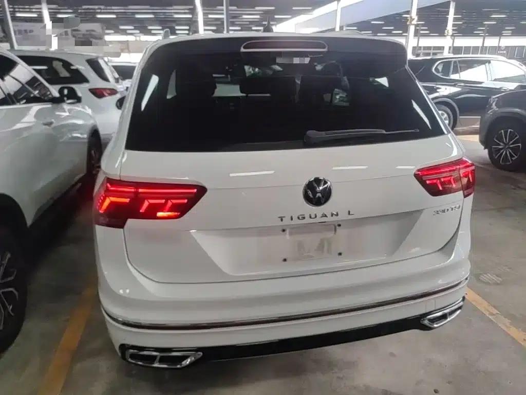 Tiguan L 2022 330TSI Automatic 2WD R-Line Premium Edition — миниатюра 6