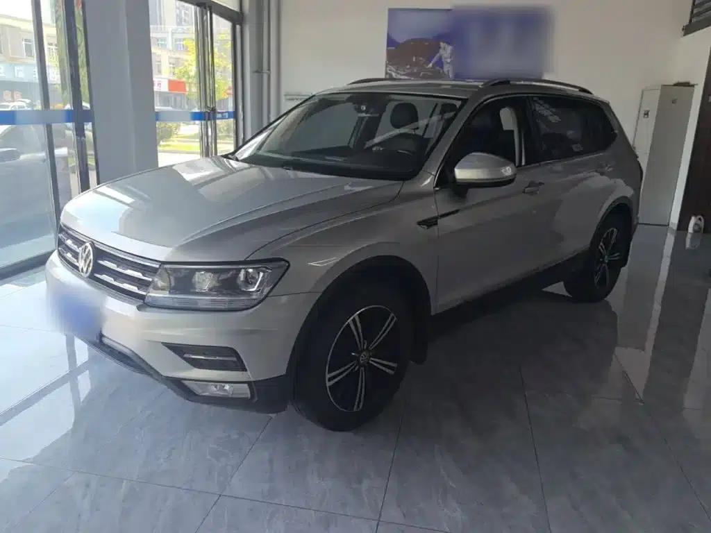 Tiguan L 2019 Facelift 330TSI Automatic 2WD Panoramic Comfort Edition (China VI Emission Standard) — миниатюра 2