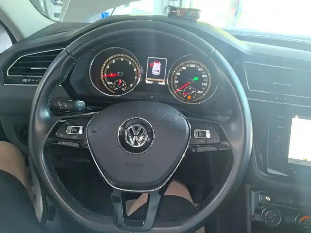 Tiguan L 2019 Facelift 330TSI Automatic 2WD Panoramic Comfort Edition (China VI Emission Standard) — миниатюра 11