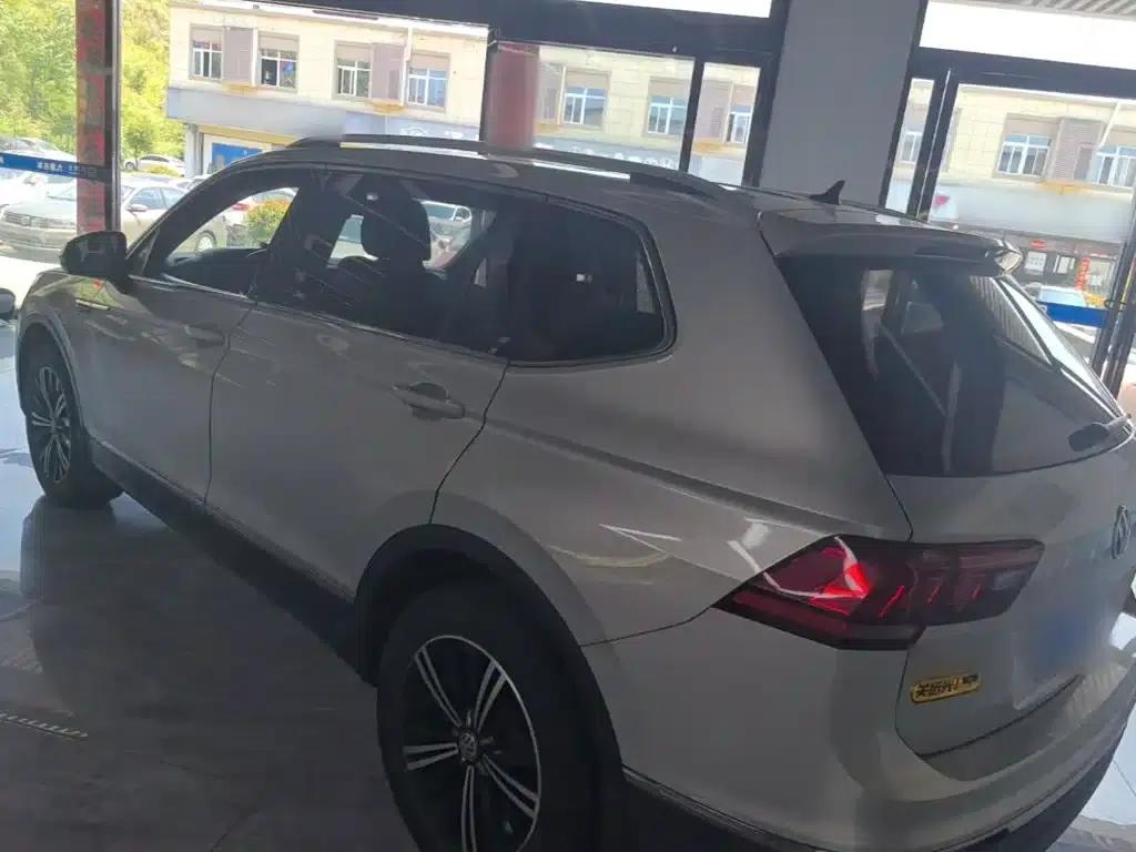 Tiguan L 2019 Facelift 330TSI Automatic 2WD Panoramic Comfort Edition (China VI Emission Standard) — миниатюра 5