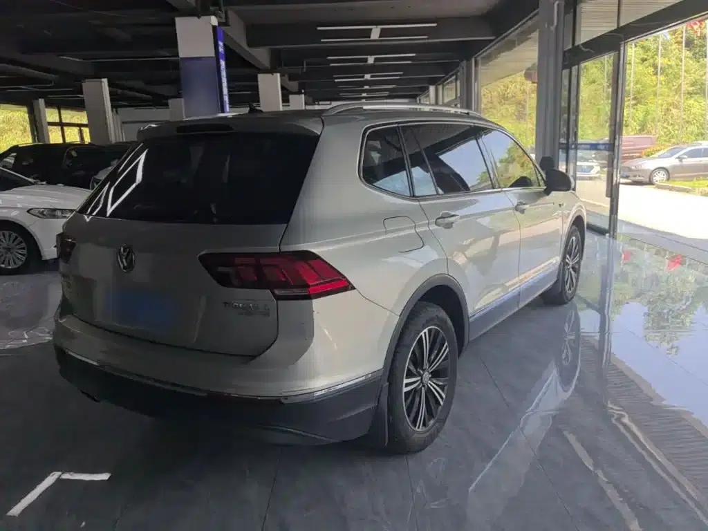 Tiguan L 2019 Facelift 330TSI Automatic 2WD Panoramic Comfort Edition (China VI Emission Standard) — миниатюра 7