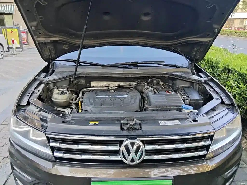 Tiguan L 2018 330TSI Automatic 2WD Luxury Edition — миниатюра 11