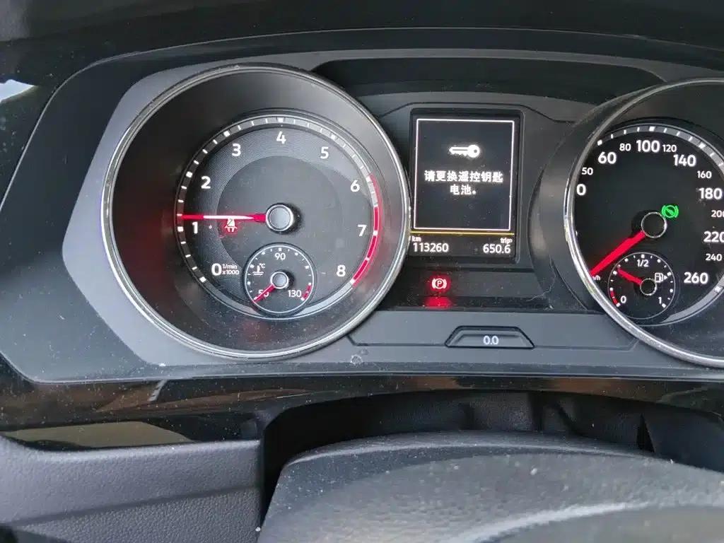 Tiguan L 2018 330TSI Automatic 2WD Luxury Edition — миниатюра 5