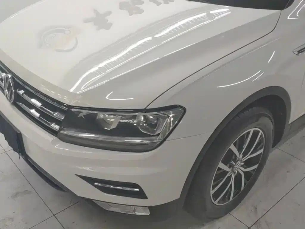 Tiguan L 2017 330TSI Automatic 2WD Luxury Edition — миниатюра 24