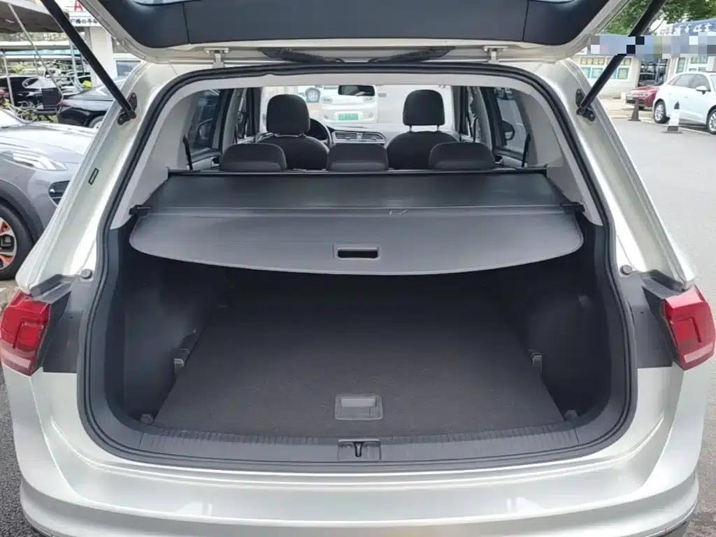 Tiguan L 2019 Facelift 280TSI Automatic 2WD Panoramic Comfort Edition (China VI Emission Standard) — миниатюра 19