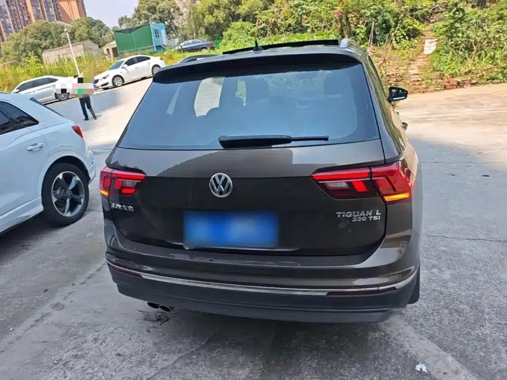 Tiguan L 2017 330TSI Automatic 2WD Luxury Edition — миниатюра 6