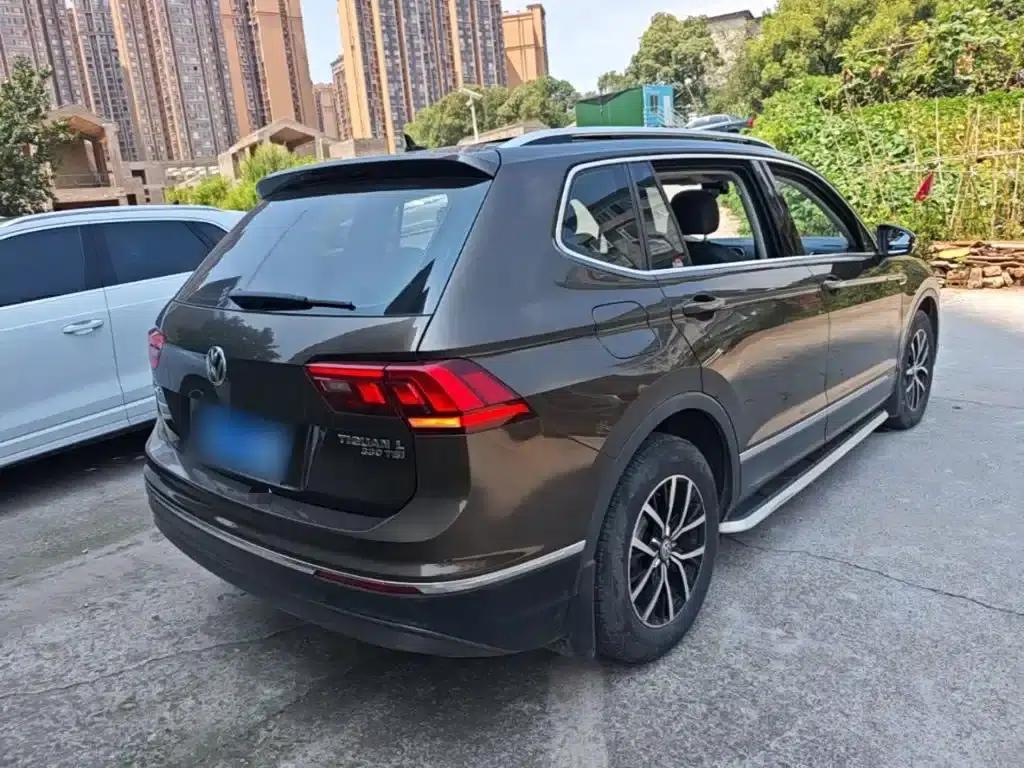 Tiguan L 2017 330TSI Automatic 2WD Luxury Edition — миниатюра 7