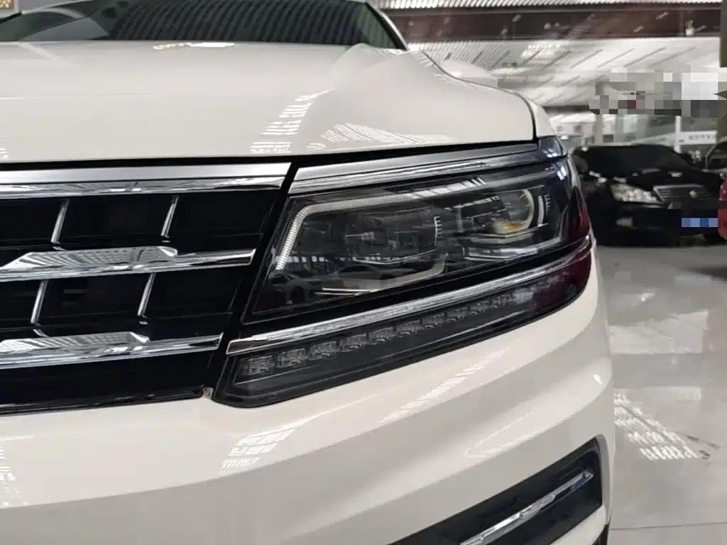 Tiguan L 2017 330TSI Automatic 2WD Flagship Edition — миниатюра 24