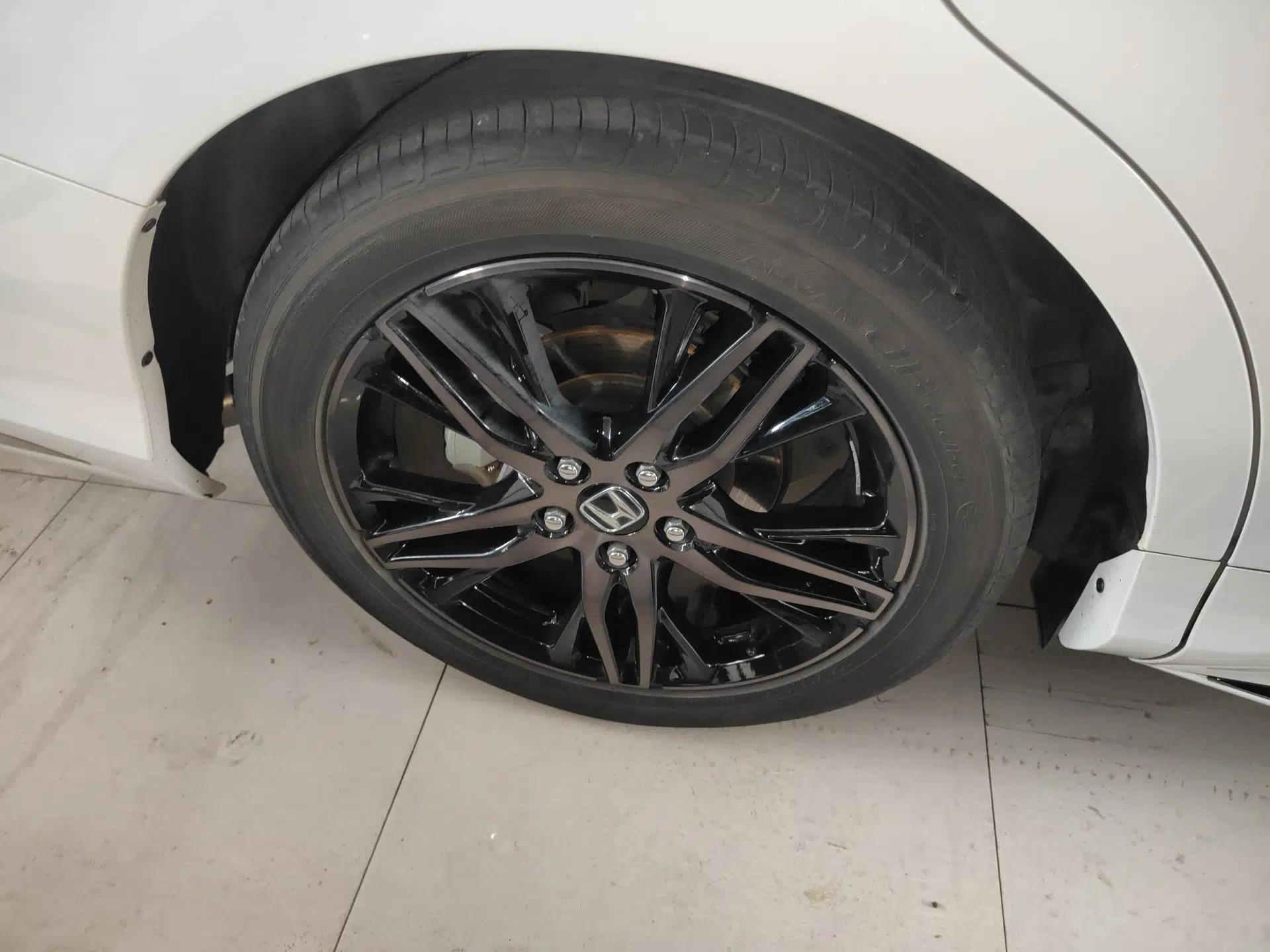 Honda Odyssey 2022 2.0L eHEV Sharp·Luxury Edition — миниатюра 11