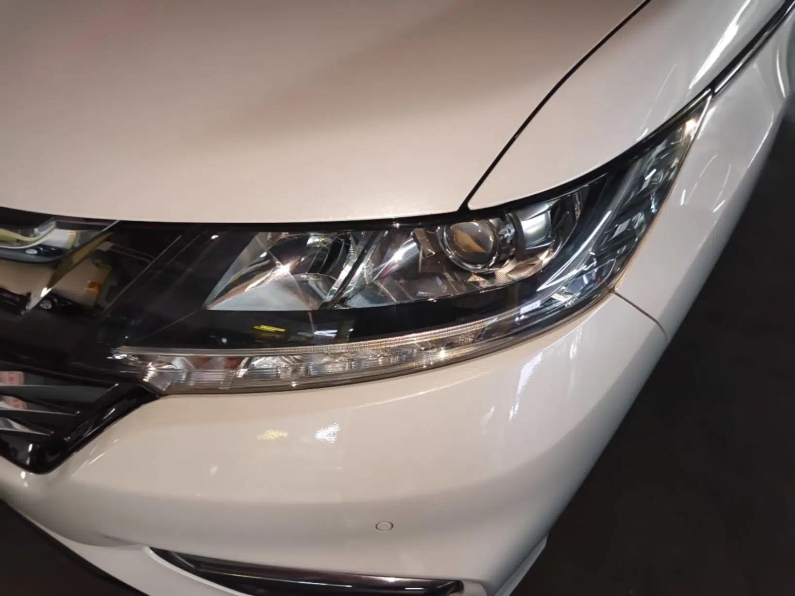 Honda Odyssey 2018 2.4L Luxury Edition — миниатюра 8