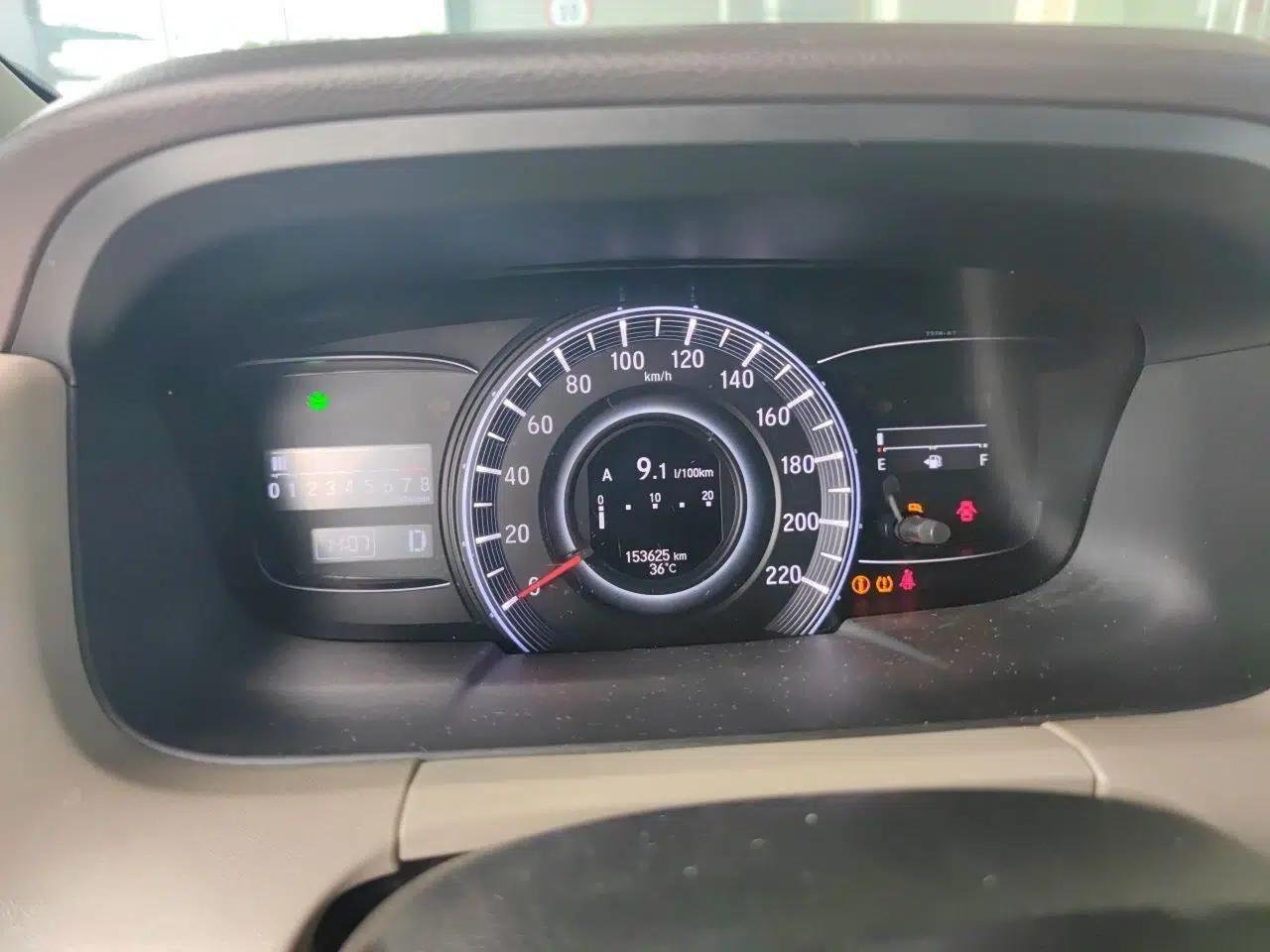 Honda Odyssey 2015 2.4L Supreme Edition — миниатюра 11