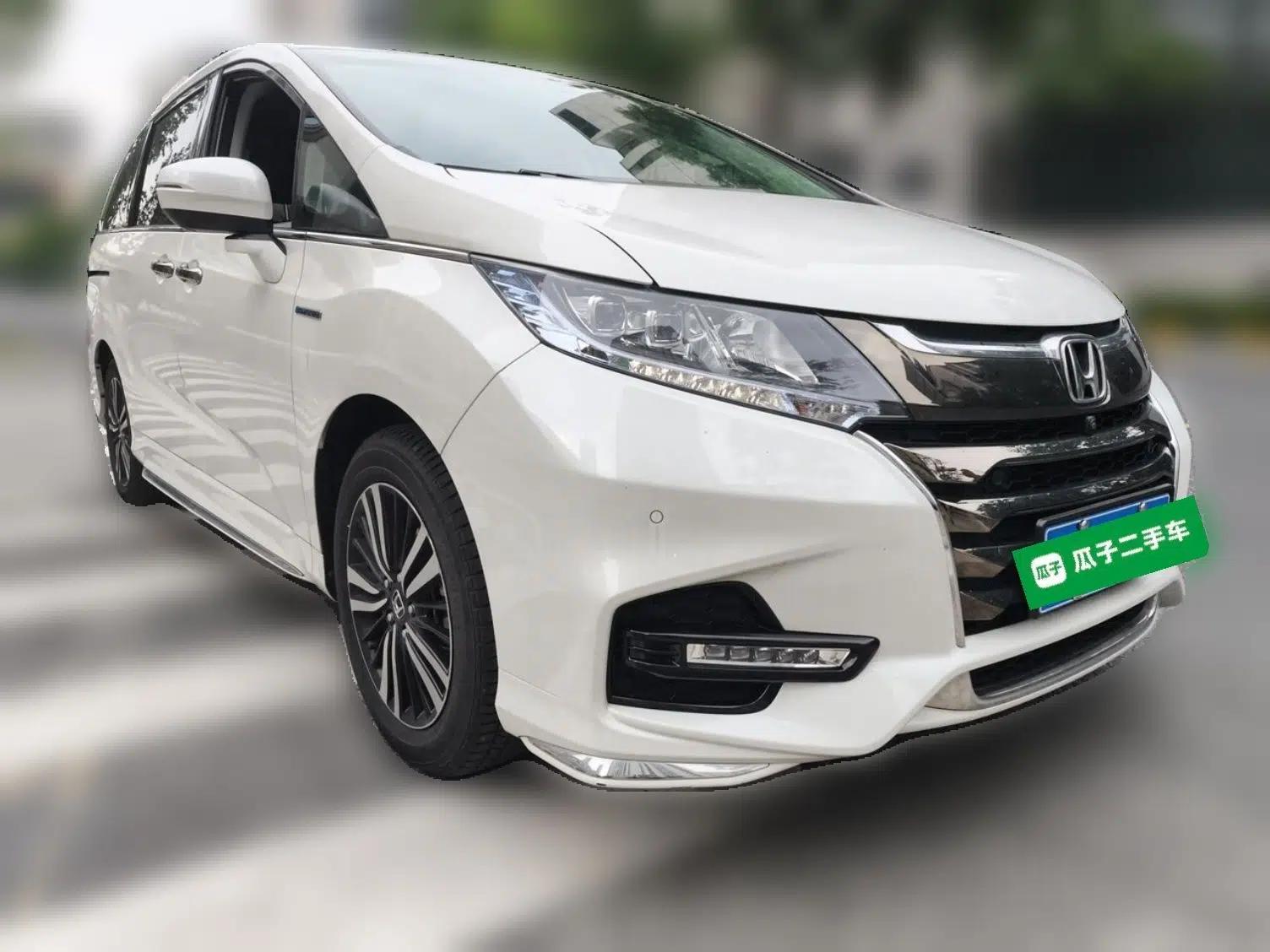 Honda Odyssey 2019 2.0L Rui·Zhi Zhen Edition — миниатюра 3
