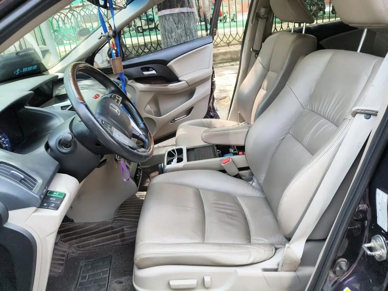 Honda Odyssey 2014 2.4L Luxury Edition — миниатюра 15