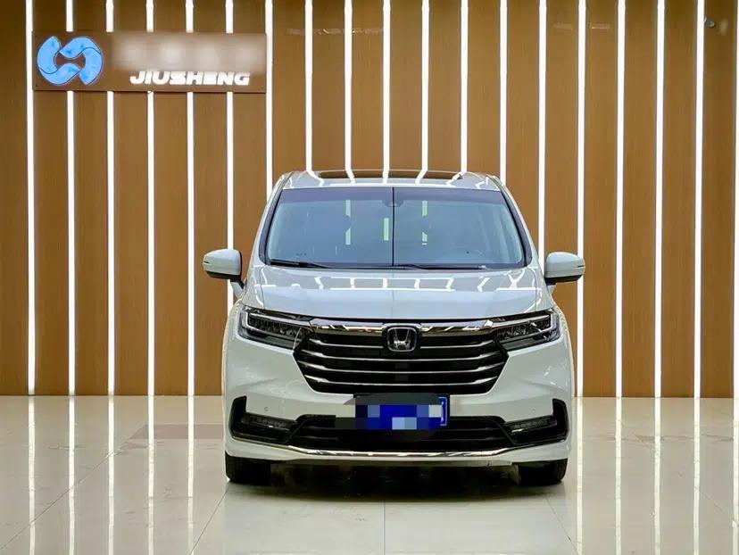 Honda Odyssey 2022 2.0L eHEV Sharp Enjoyment Edition — миниатюра 16